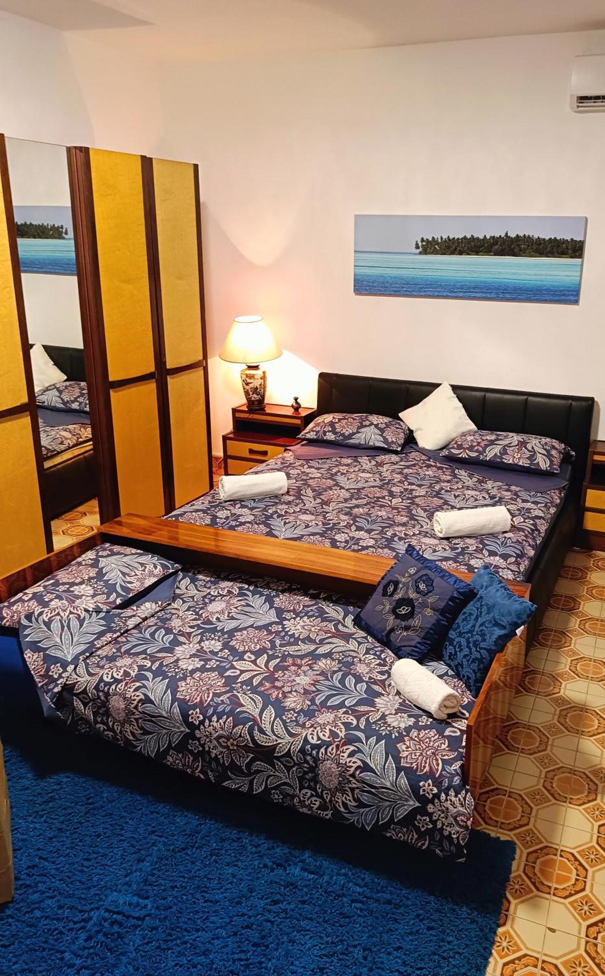 Apartments Villa Laura 普拉 外观 照片