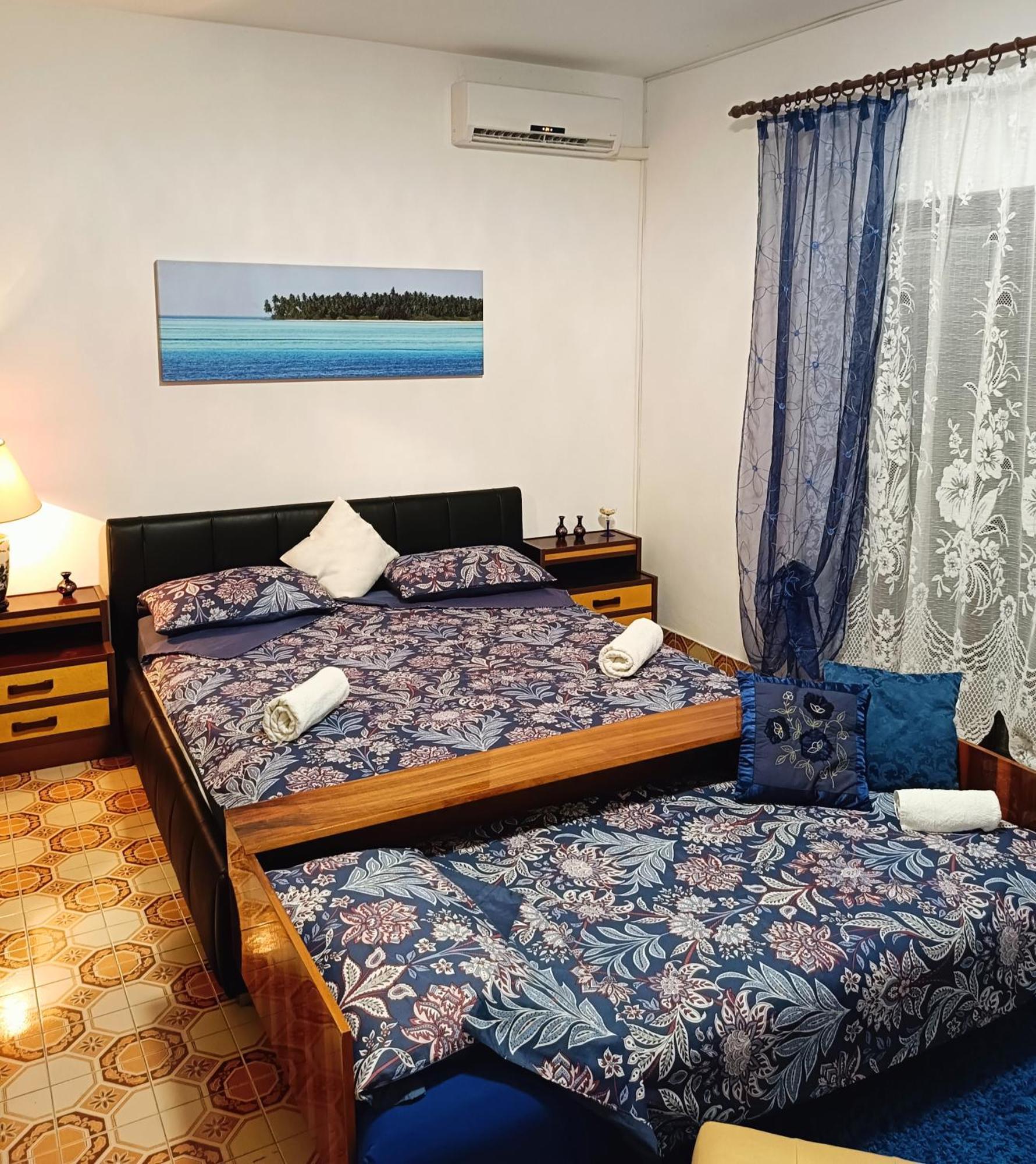 Apartments Villa Laura 普拉 外观 照片